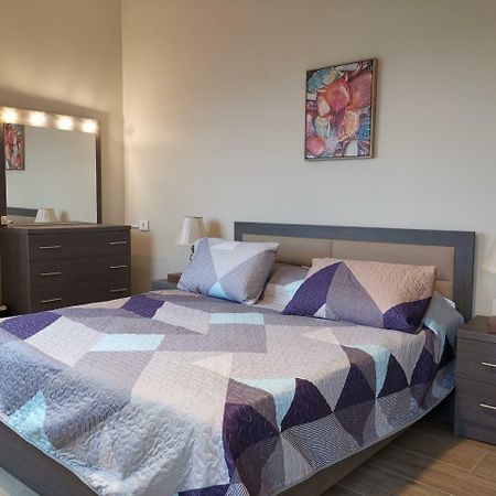 West House Apartments-Mar Mikhael Beirut Exteriör bild