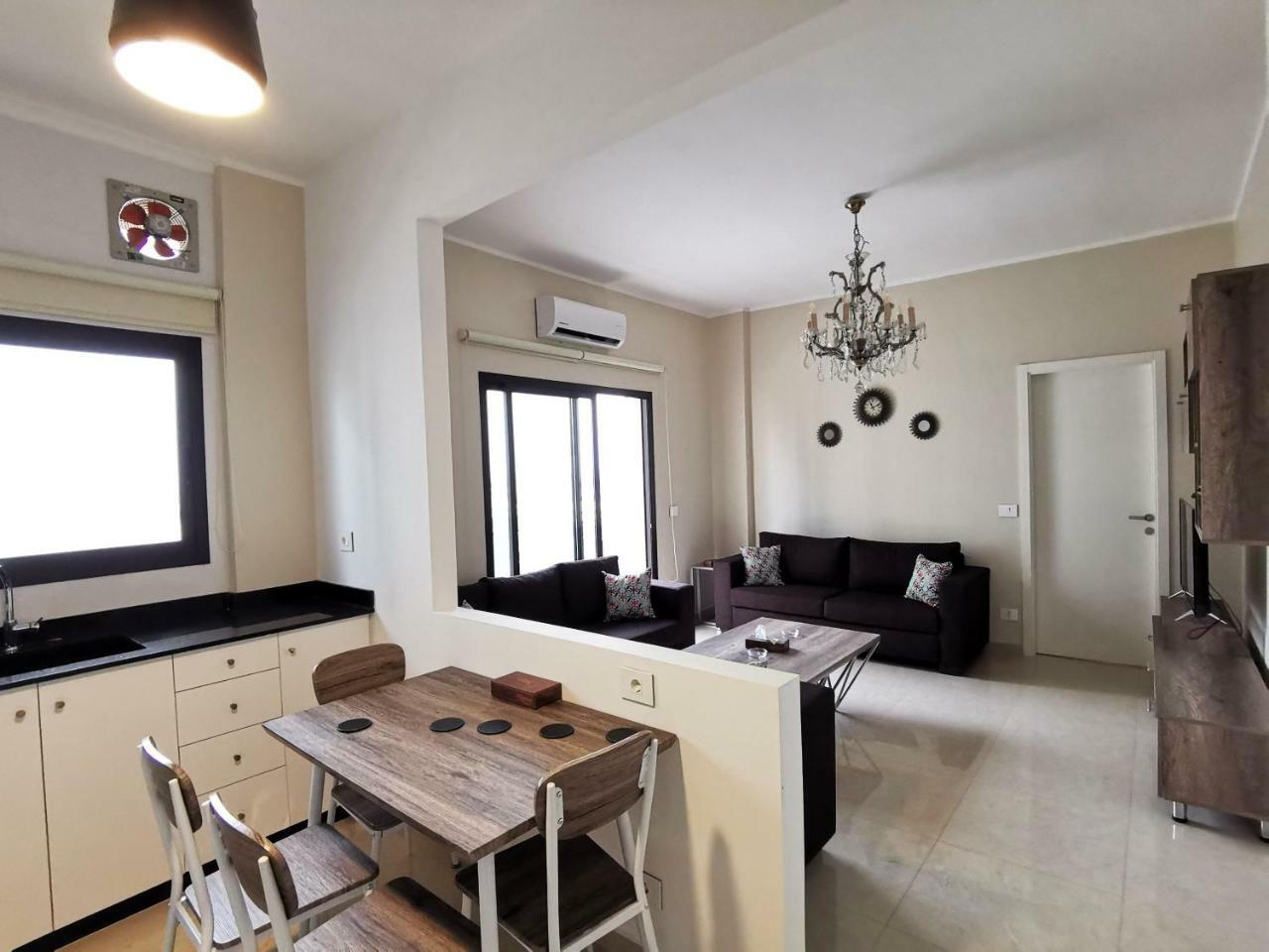 West House Apartments-Mar Mikhael Beirut Exteriör bild