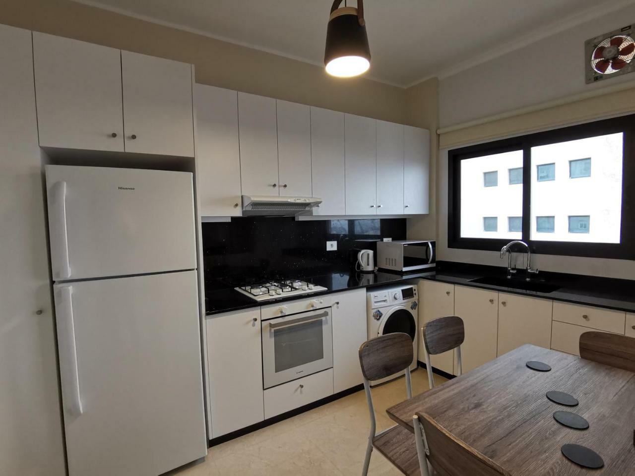 West House Apartments-Mar Mikhael Beirut Exteriör bild